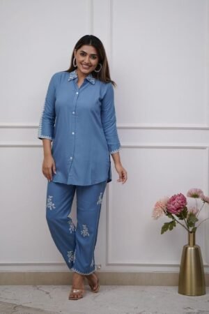 WOMEN'S BLUE  &  WHITE FLORAL  EMBROIDERED CHURIDHAR