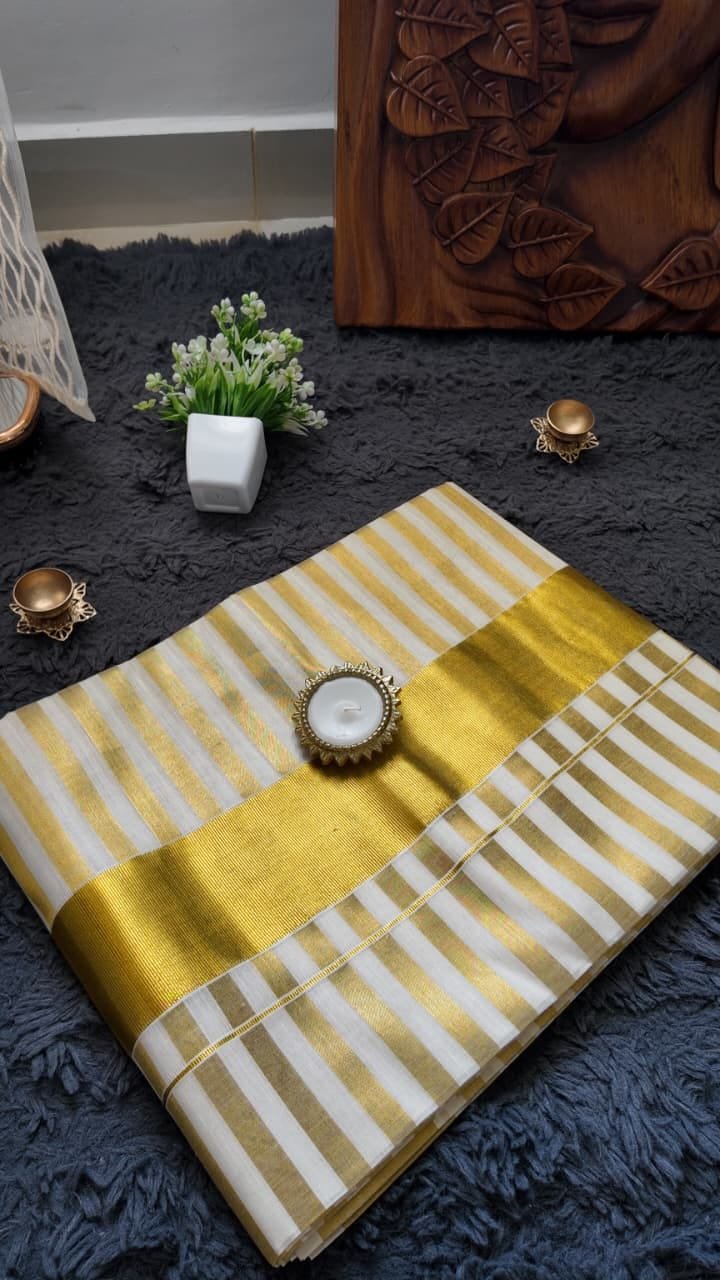 Classic Golden Kasavu Striped Saree - Image 2
